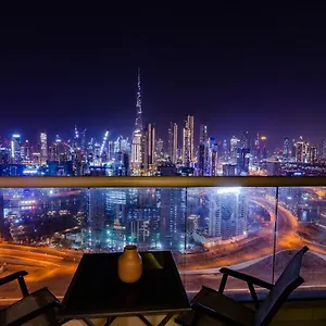 Royal Club By Rvhr, Paramount Tower B, Business Bay Дубай